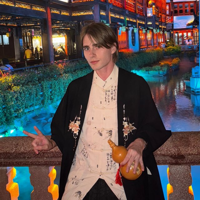 Daniil Lebedev in China